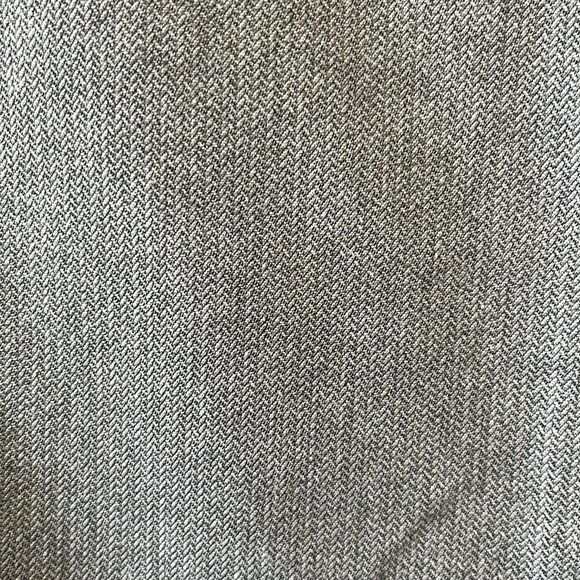 Banana Republic Gray Herringbone Pencil Skirt Pockets 2 - Picture 3 of 11